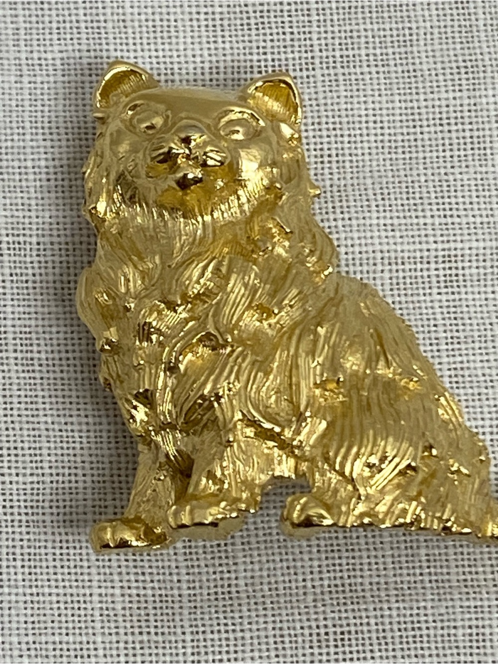 Vintage Trifari Cat Brooch Sitting Persian Signed Crown Trifari Gold Tone - Picture 13 of 13